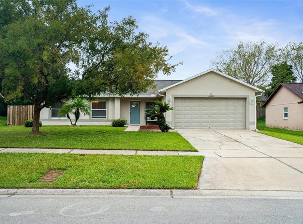 12300 WOODGLEN CIRCLE, CLERMONT, FL 34711