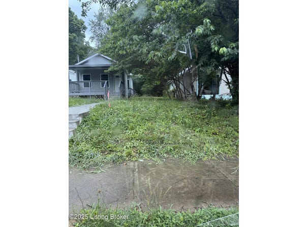 3413 Grand Ave, Louisville, KY 40211