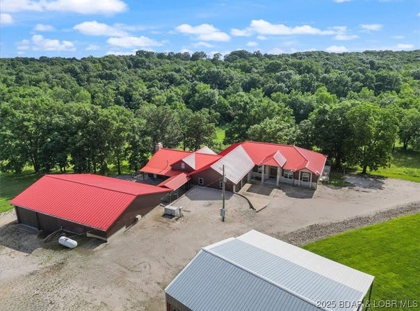 14613 Old Marvin Road, Versailles, MO 65084