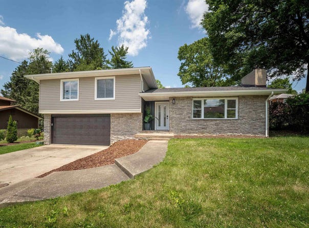 675 Colonial Drive, Morgantown, WV 26505
