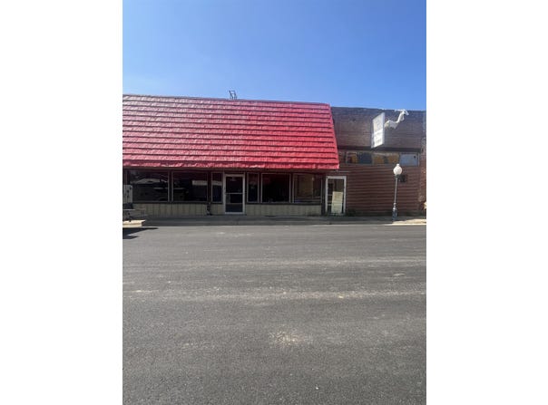 207 & 209 E Main Street, Marmaduke, AR 72443