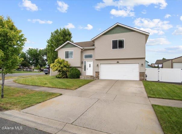 1576 N Firestone, Post Falls, ID 83854