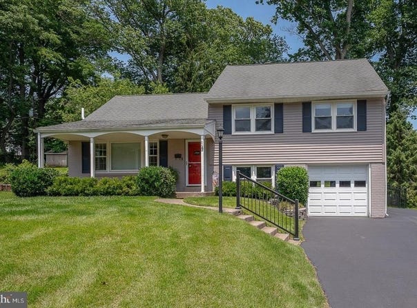 13 BRYAN AVENUE, MALVERN, PA 19355
