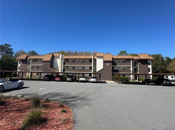 2 Cypress Run unit: 26B, Homosassa, FL 34446