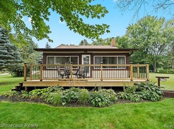 1339 Elmhurst Drive, Howell, MI 48843