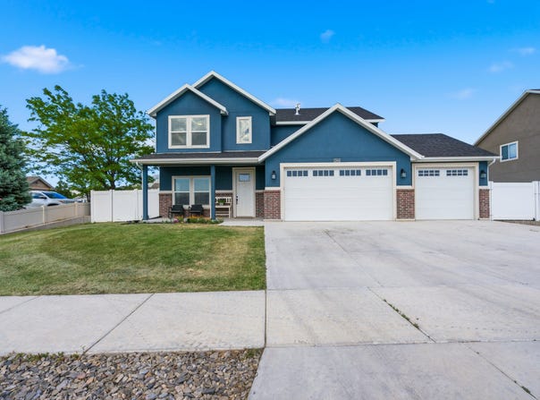 244 N 200 E, Salem, UT 84653