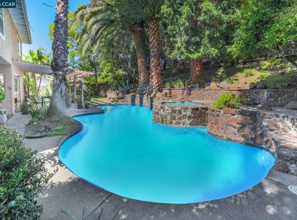 1490 Whitecliff Way, Walnut Creek, CA 94596
