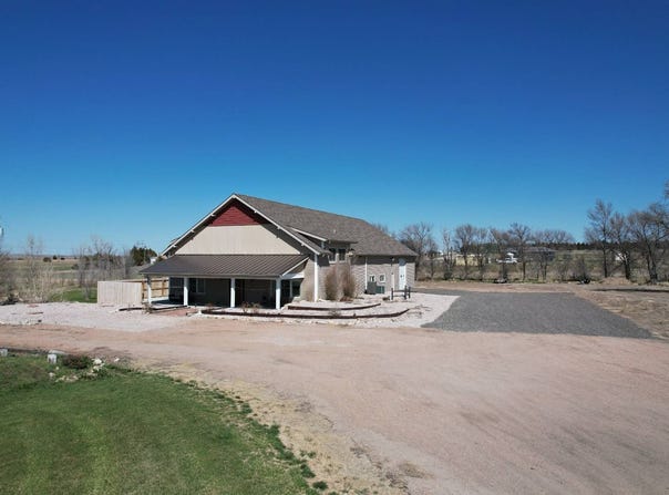 195 Koenig Drive, Ogallala, NE 69153