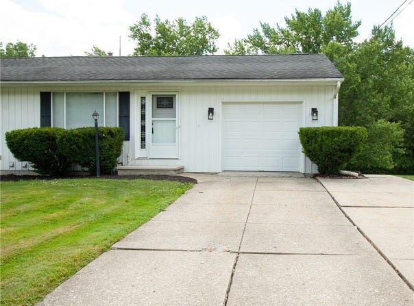 9862 Fair Road, Strongsville, OH 44149