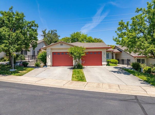 726 & 732 Stonebriar Trail, Redding, CA 96003