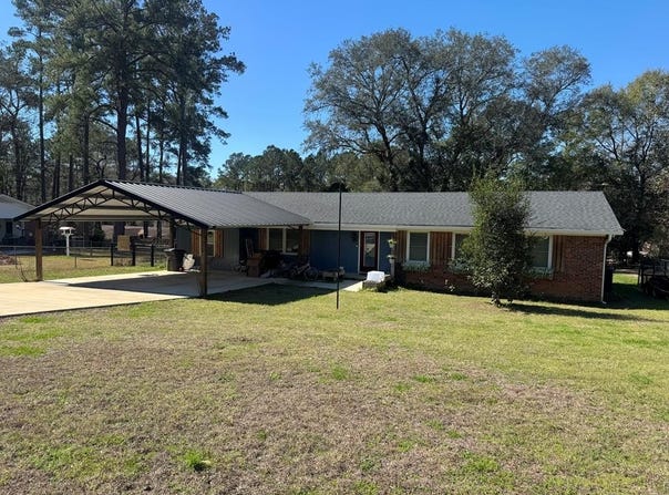 1406 Platt Ave SE, Cairo, GA 39828