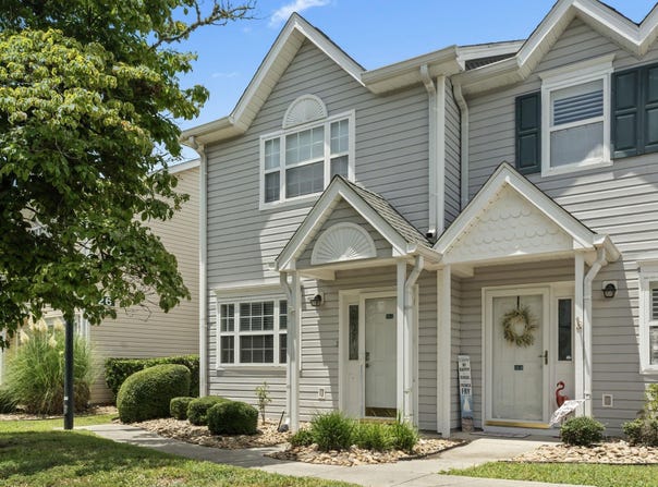 103 Barnwell St., North Myrtle Beach, SC 29582