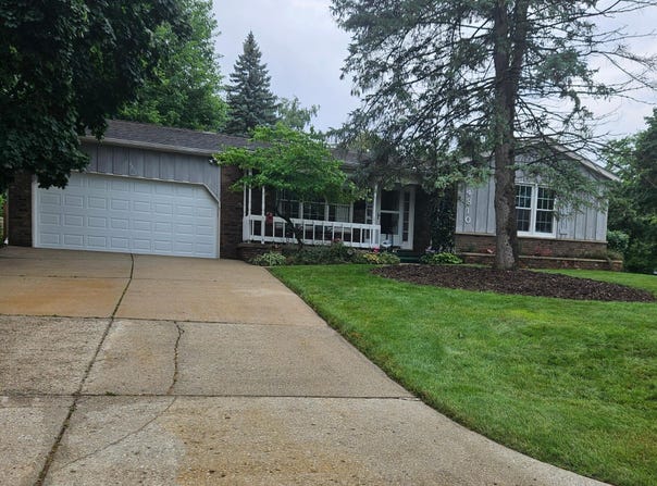 4810 Grandview Drive, Ypsilanti, MI 48197