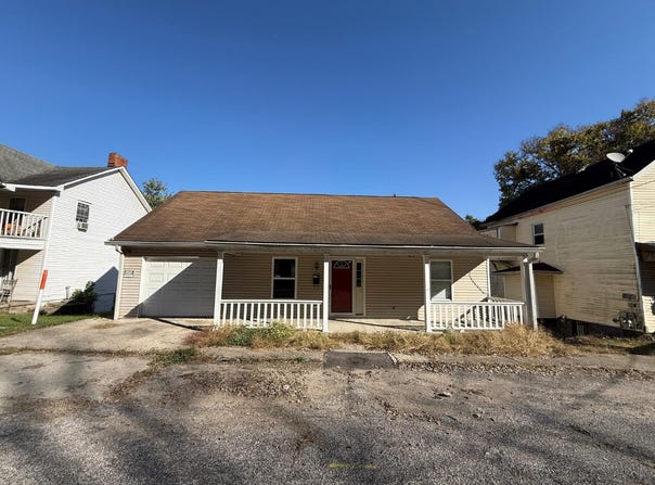 508 5th Street, Aurora, IN 47001