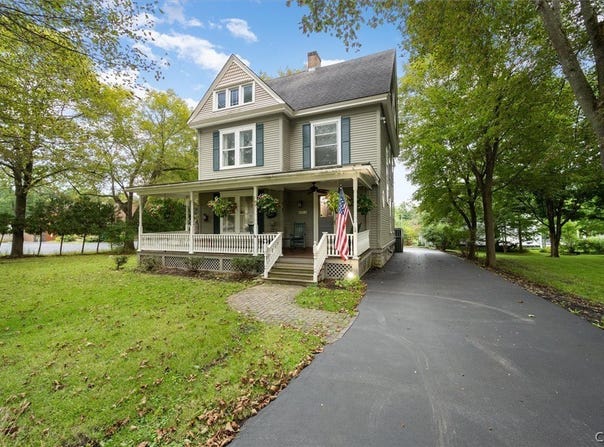 8074 Cazenovia Road, Manlius, NY 13104