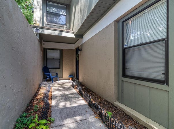 7200 SW 8TH Avenue, GAINESVILLE, FL 32607