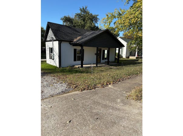 707 N. Jefferson, Princeton, KY 42445