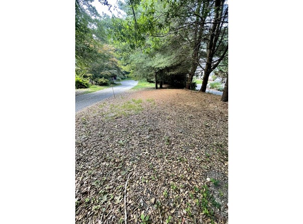 123 Old Post Road, Centerville, MA 02632