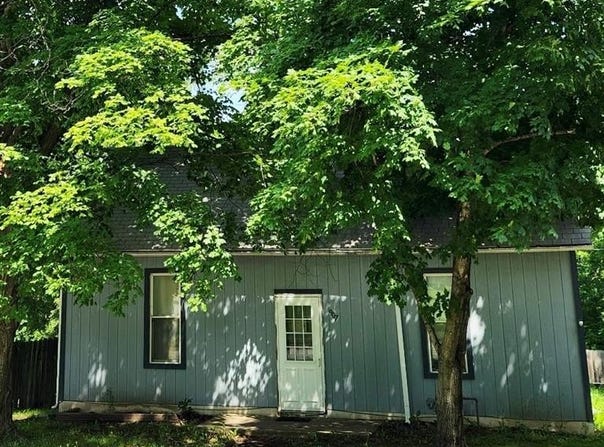 907 Main Street, Stewartsville, MO 64490