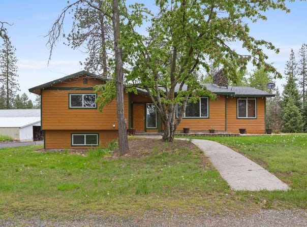 25715 E Trent Ave, Newman Lake, WA 99025