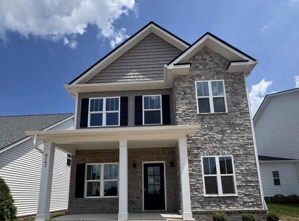 6162 Tower Bell St, Powell, TN 37849