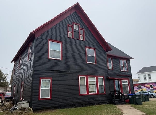 409 3rd St, Algoma, WI 54201