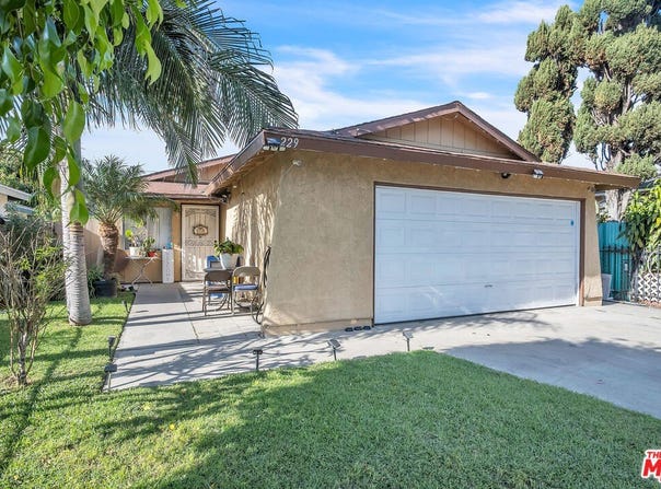 229 E 75th St, Los Angeles, CA 90003