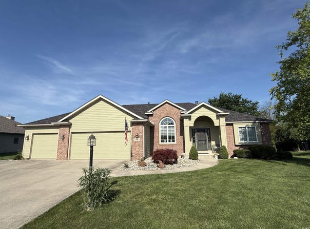 9825 Tamar Trail, Fort Wayne, IN 46825