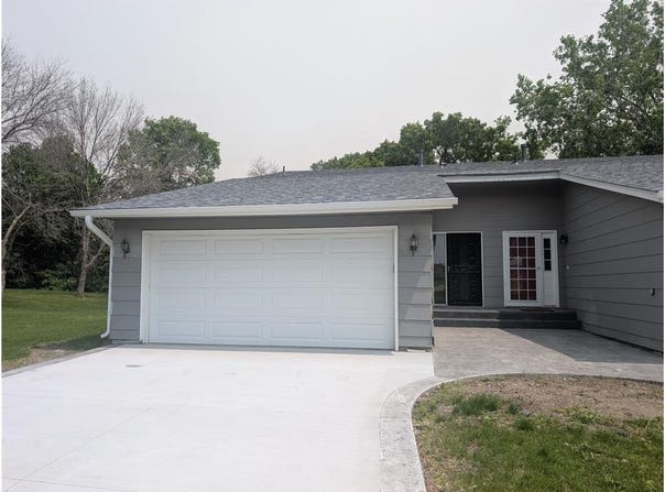 2530 Teakwood Lane N, Plymouth, MN 55441