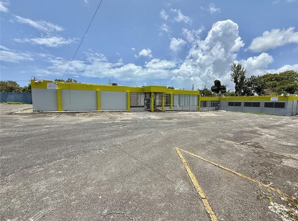 9 HERMANAS DAVILA, BAYAMON, 00957