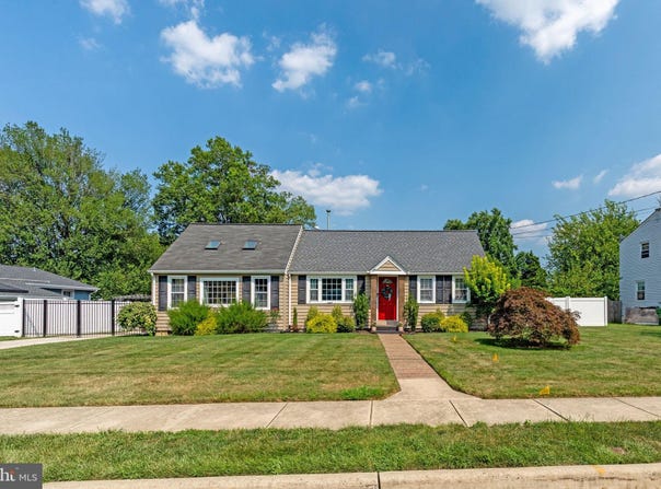 309 WOODLAND AVENUE, CHERRY HILL, NJ 08002