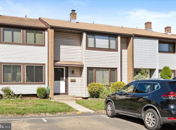 571 FAIRFIELD Road, EAST WINDSOR TWP, NJ 08520