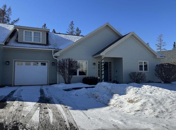 29 Pebble Creek, Orrington, ME 04474