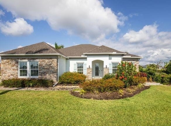 136 LINDER Drive, HOMOSASSA, FL 34446