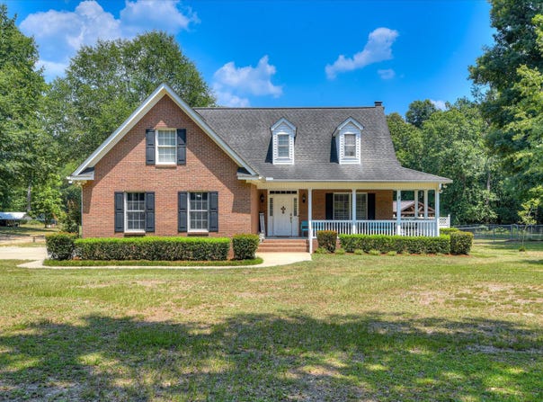 785 S Dixie Road, Wagener, SC 29164