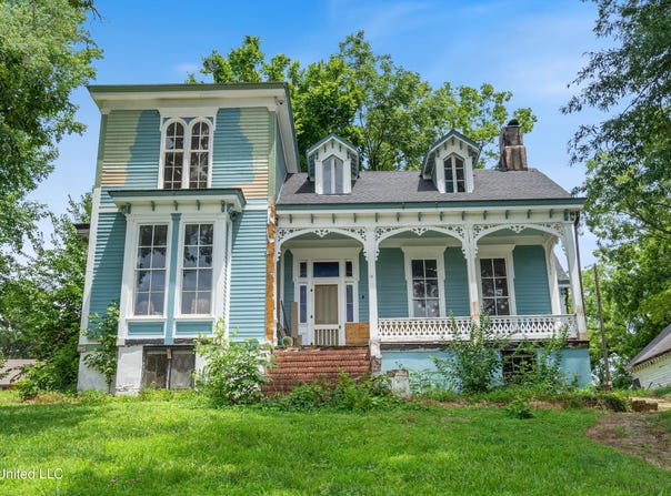 470 E Van Dorn Avenue, Holly Springs, MS 38635