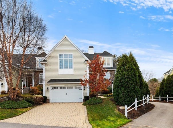 37 Crenshaw Lane, Andover, MA 01810