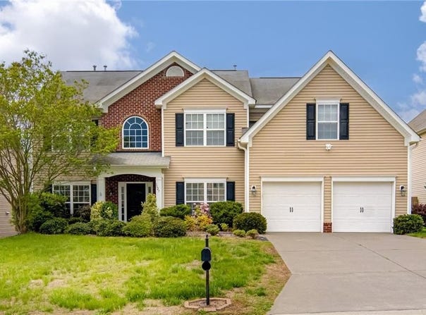 3527 Glenfield Lane, Clemmons, NC 27012