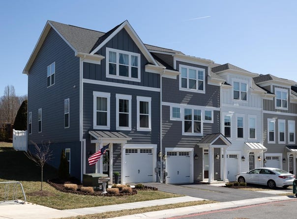 3381 MONTEREY DR, ROCKINGHAM, VA 22801