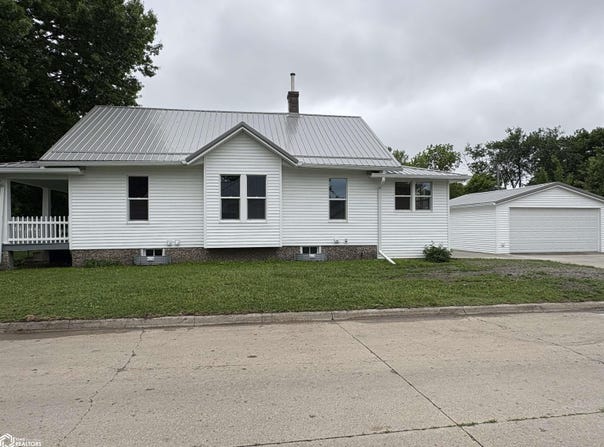 600 S 5Th Street, Fairfield, IA 52556