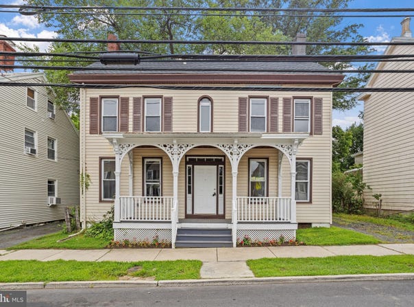 350 NEW YORK AVENUE, COLUMBUS, NJ 08022