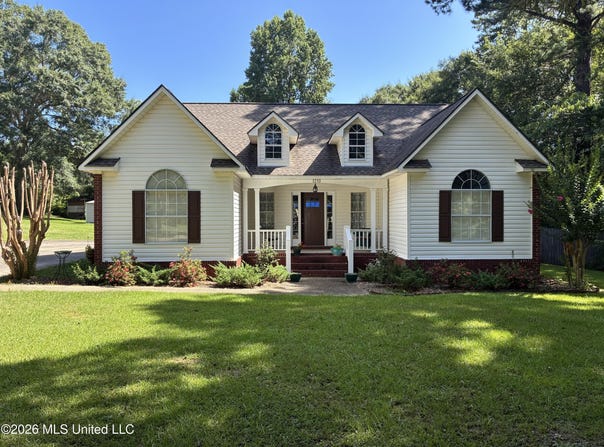 1370 Dan Street, Prentiss, MS 39474