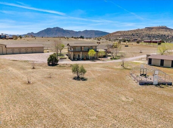 1445 S Table Mountain Road, Chino Valley, AZ 86323