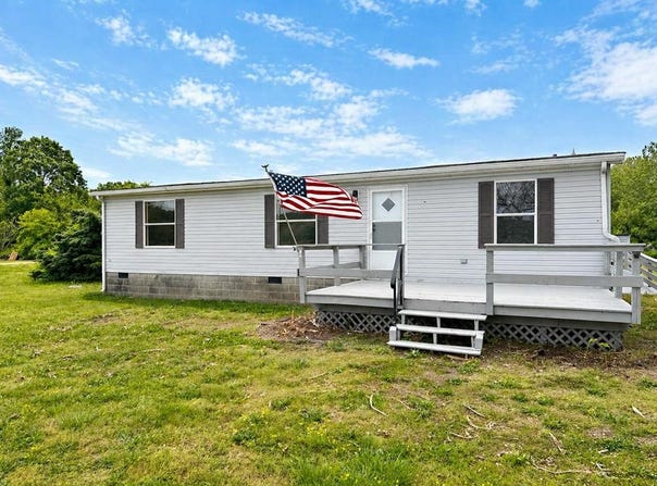 20384 BRADFORD RD, MELFA, VA 23410
