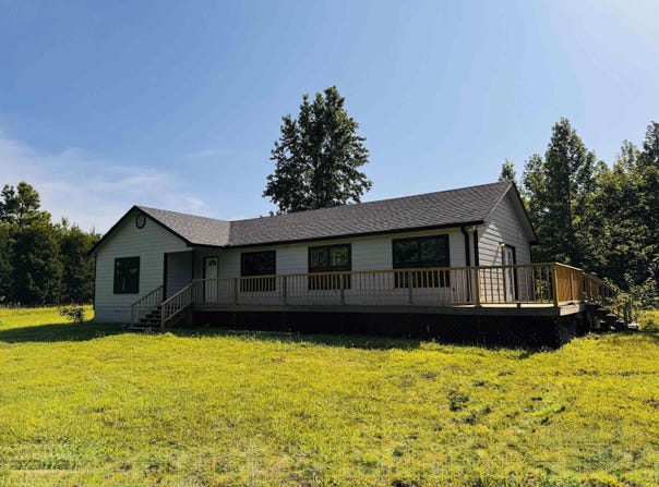 571 Daffodil Roads, Romance, AR 72136