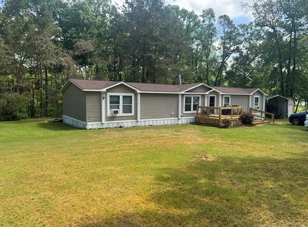440 Shoreline Drive, TIMPSON, TX 75975