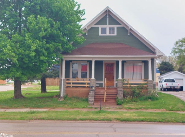 107 W Oak Street, Red Oak, IA 51566