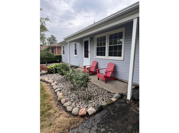 13601 Grandview Drive, Rockwood, MI 48173