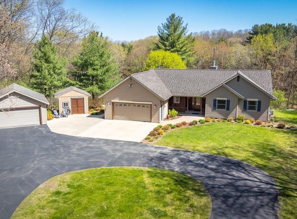 N4404 Pine Drive, Montello, WI 53949