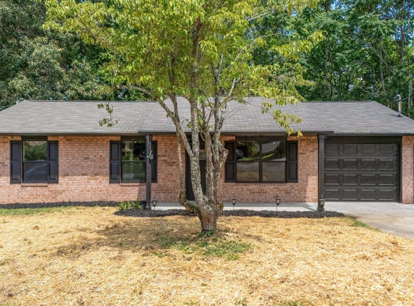 2925 Bethel Place, Powell, TN 37849